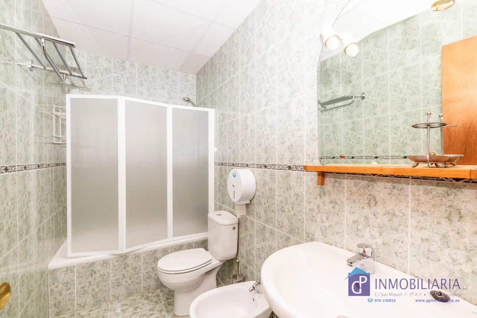 Bany de Edifici en venda en Seira