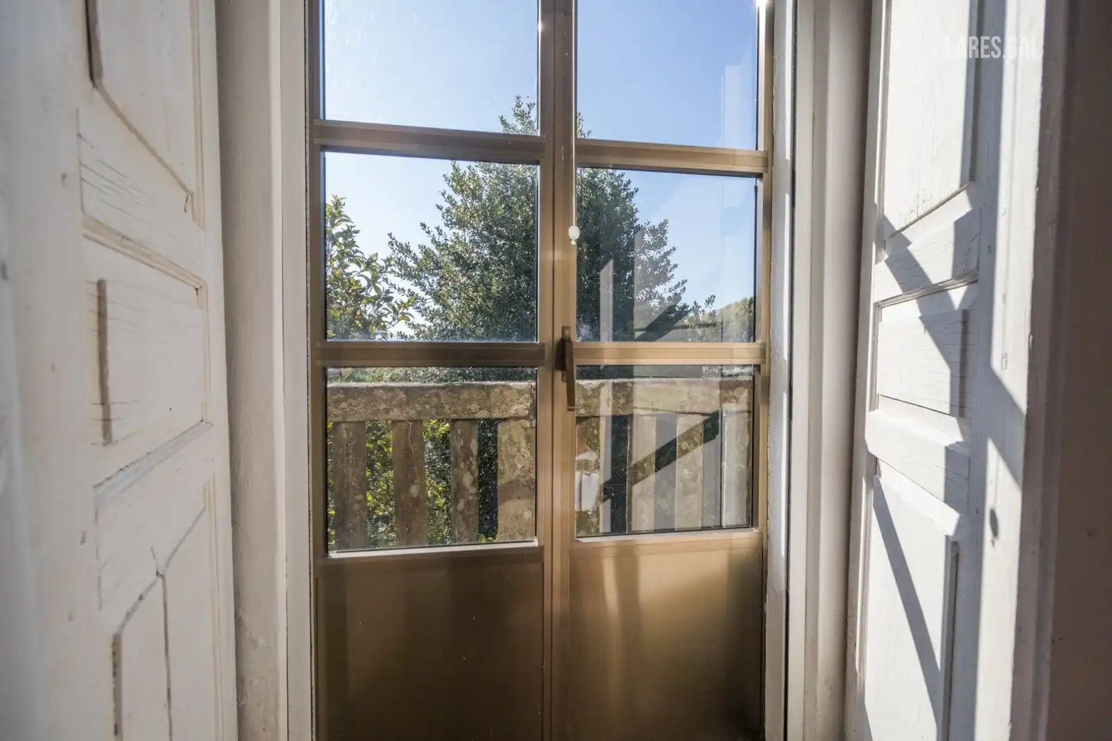Terraza de Edificio en venta en Cangas 