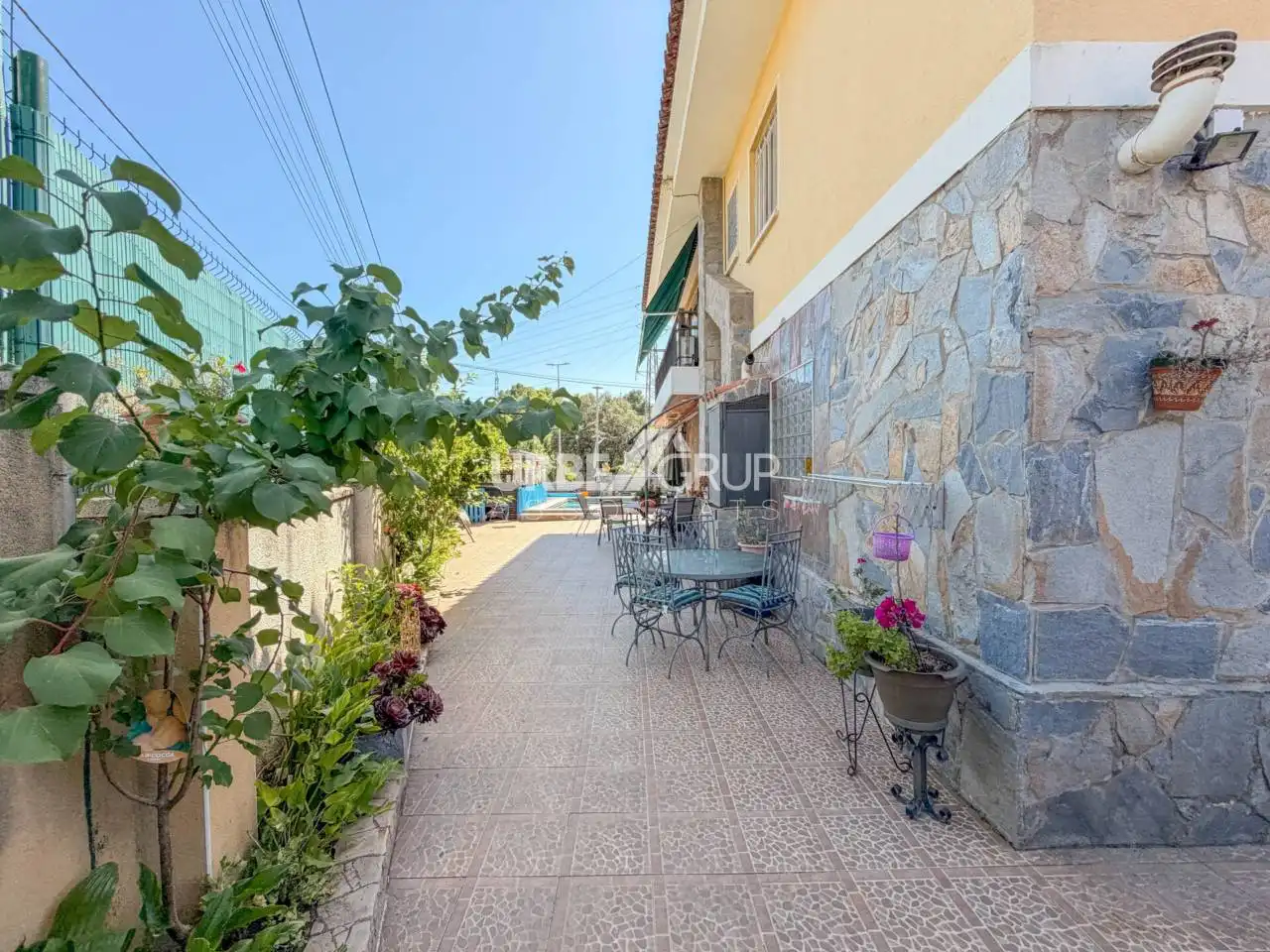 Terrace of Detached homes for sale in Abrera  with Air Conditioner, Heating and Private garden