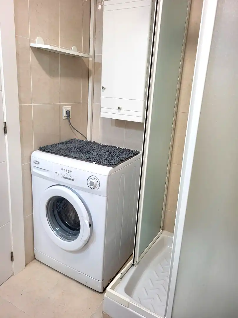 Bathroom of Flat for rent in Roquetas de Mar  with Air Conditioner, Terrace and Furnished
