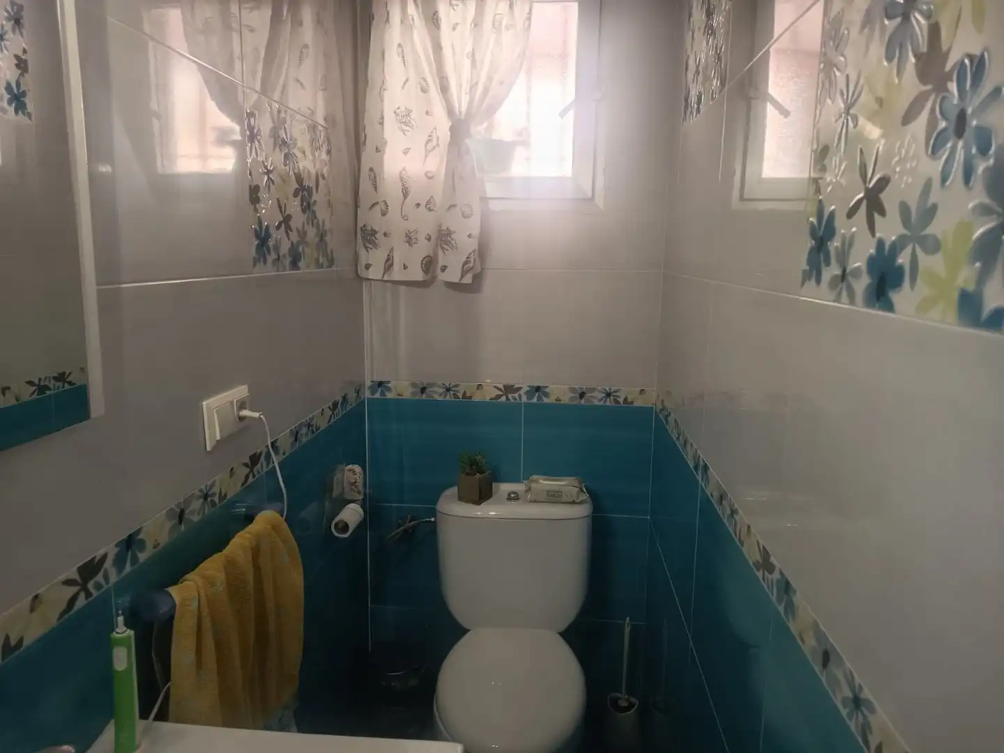 Baño de Dúplex en venta en Granada con Aire acondicionado, Calefacción y Trastero