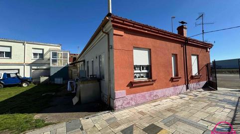 Foto 4 de Edifici en venda a La Bañeza, Santovenia de la Valdoncina, León