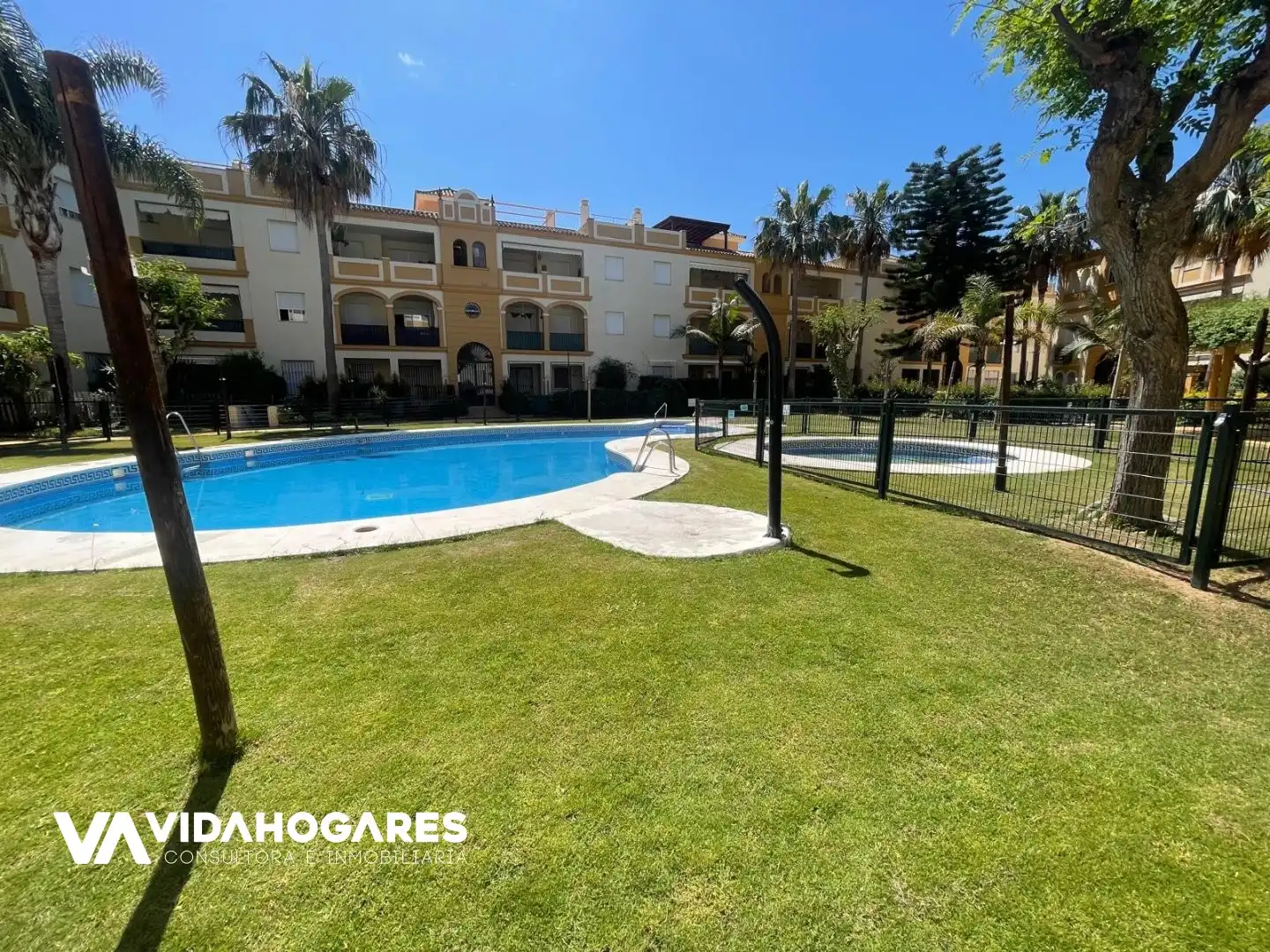 Garden of Flat for sale in Rota  with Terrace, Storage room and Swimming Pool