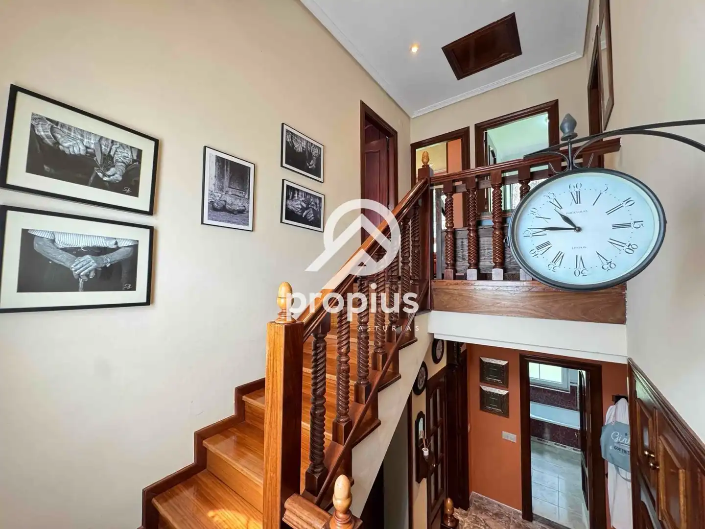 Houses for sale in Avilés  with Heating, Private garden and Parquet flooring