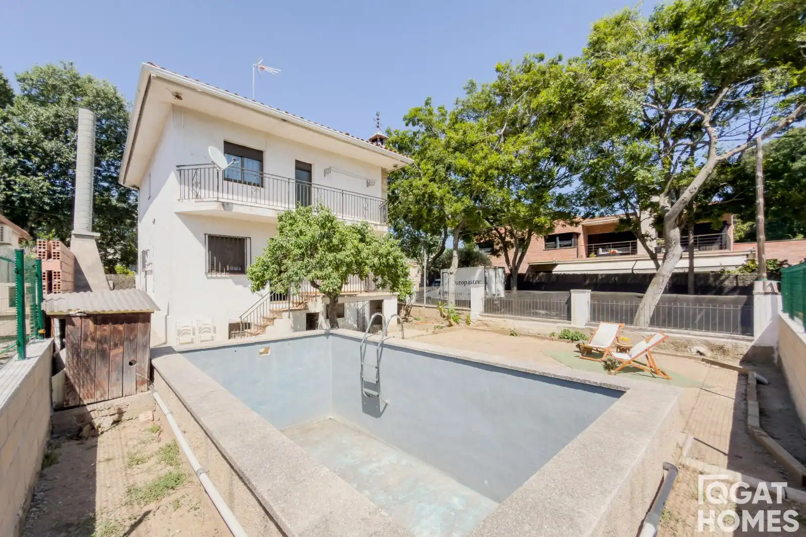 Außenansicht von Haus oder Chalet zum Verkauf in Sant Cugat del Vallès mit Klimaanlage, Heizung und Terrasse