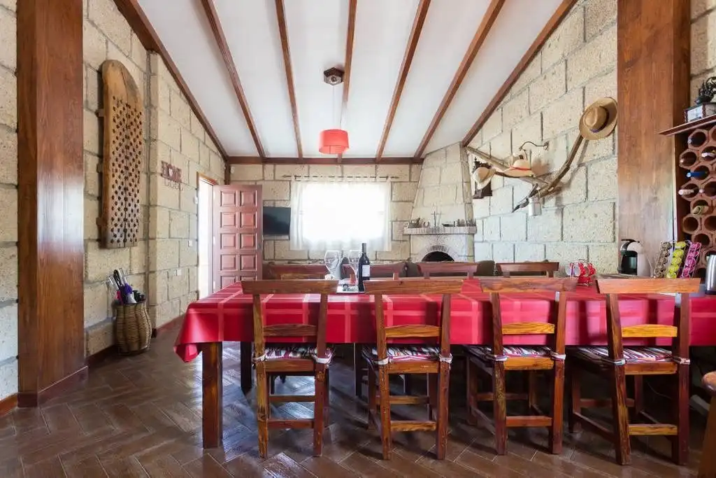 Houses for sale in Calle Buen Viaje, Cruz de Tea