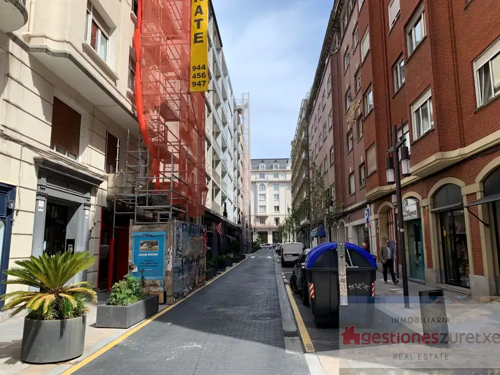 Exterior view of Commercial properties for sale in Bilbao 