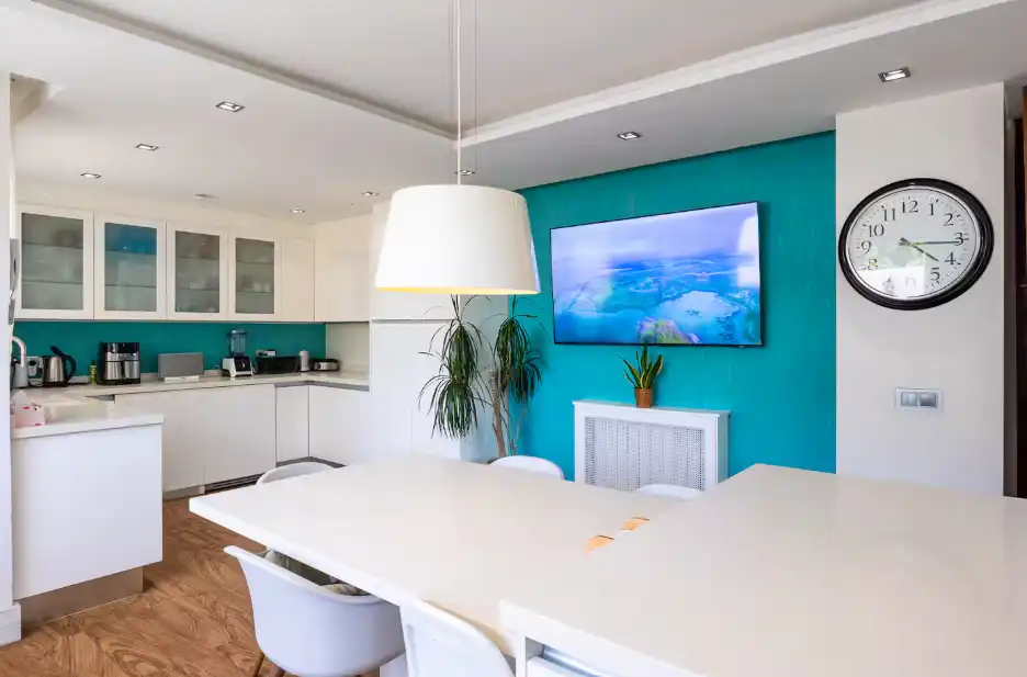Menjador de Casa o xalet de lloguer en Marbella amb Aire condicionat, Jardí privat i Terrassa