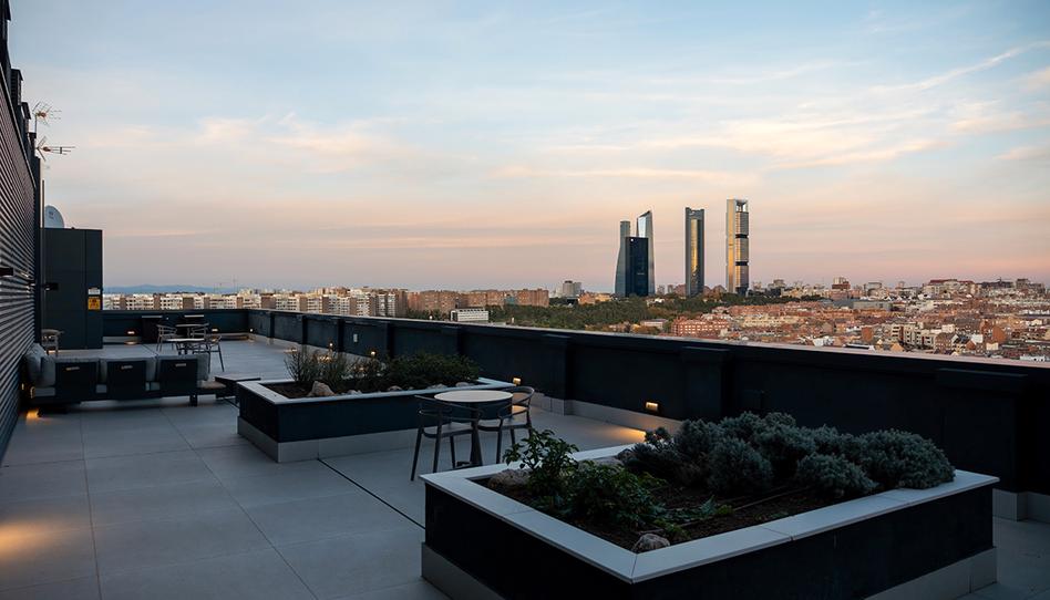 Foto 1 de Apartamento de alquiler en Paseo de la Dirección, 163, Valdeacederas, Madrid