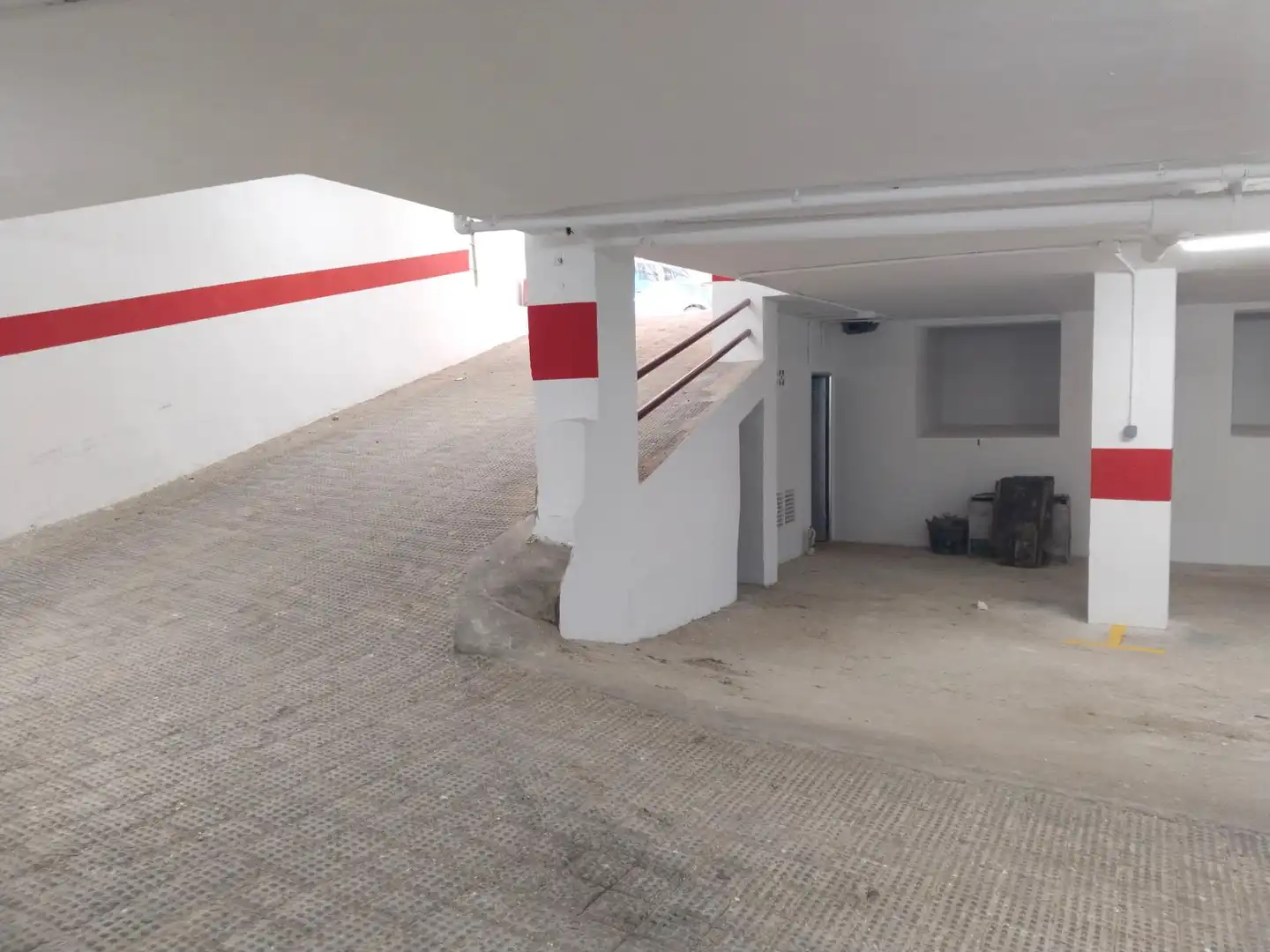 Parkplatz zum Verkauf in Calle COVADONGA, imagen 4