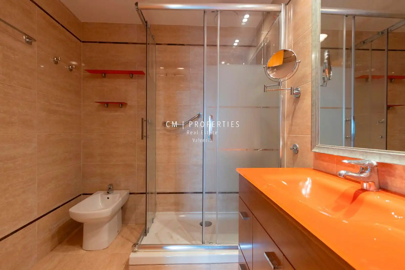Baño de Ático de alquiler en Alboraya con Aire acondicionado, Calefacción y Parquet