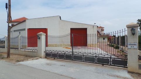 Solvia Inmobiliaria  Chalet independiente Catral