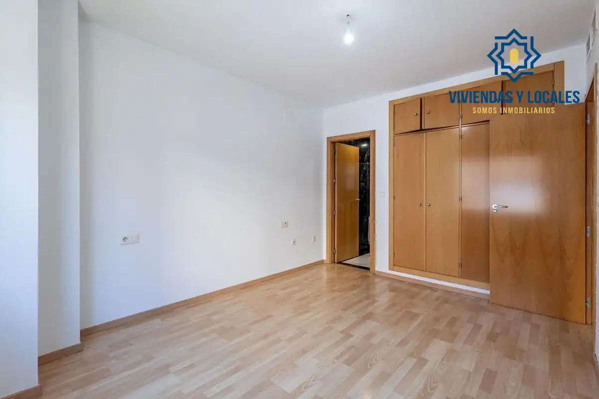 Bedroom of Duplexes for sale in Granada  with Air Conditioner, Heating and Terrace