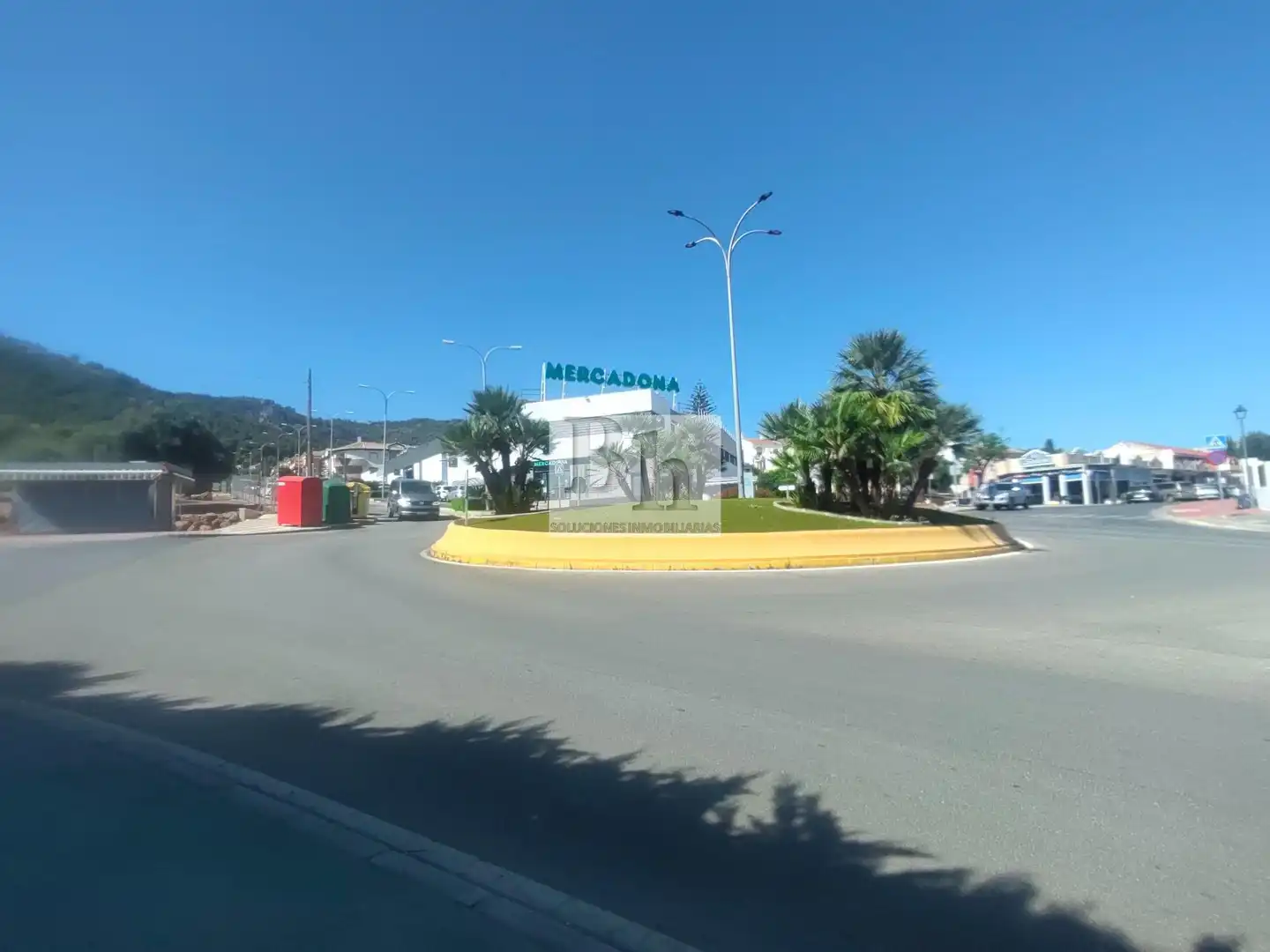Exterior view of Commercial properties for sale in Alhaurín de la Torre  with Air Conditioner and Furnished