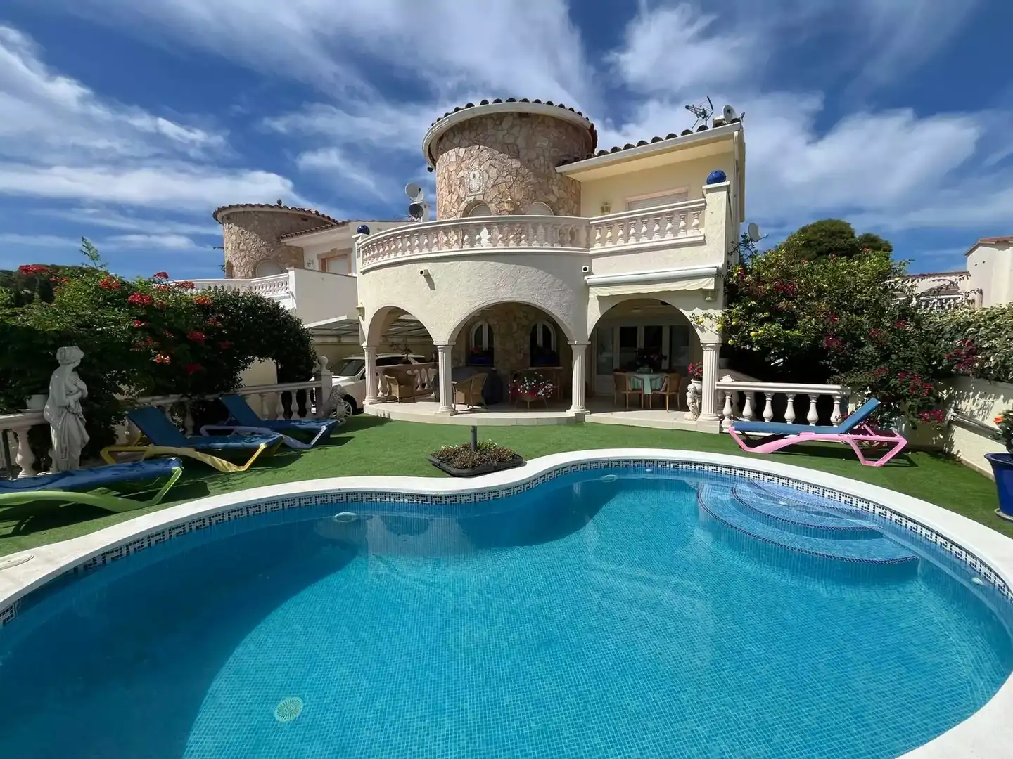 Casa amb piscina en venda a Moxó - Sant Mori, imagen 2