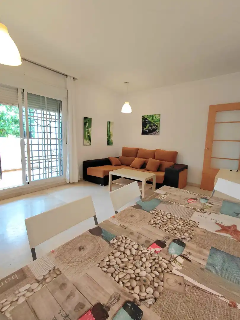Sala de estar de Apartamento en venta en Benalmádena con Aire acondicionado, Terraza y Amueblado