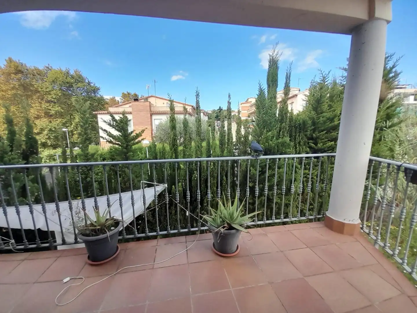 Vista exterior de Casa o xalet en venda en Canet de Mar amb Aire condicionat, Jardí privat i Terrassa