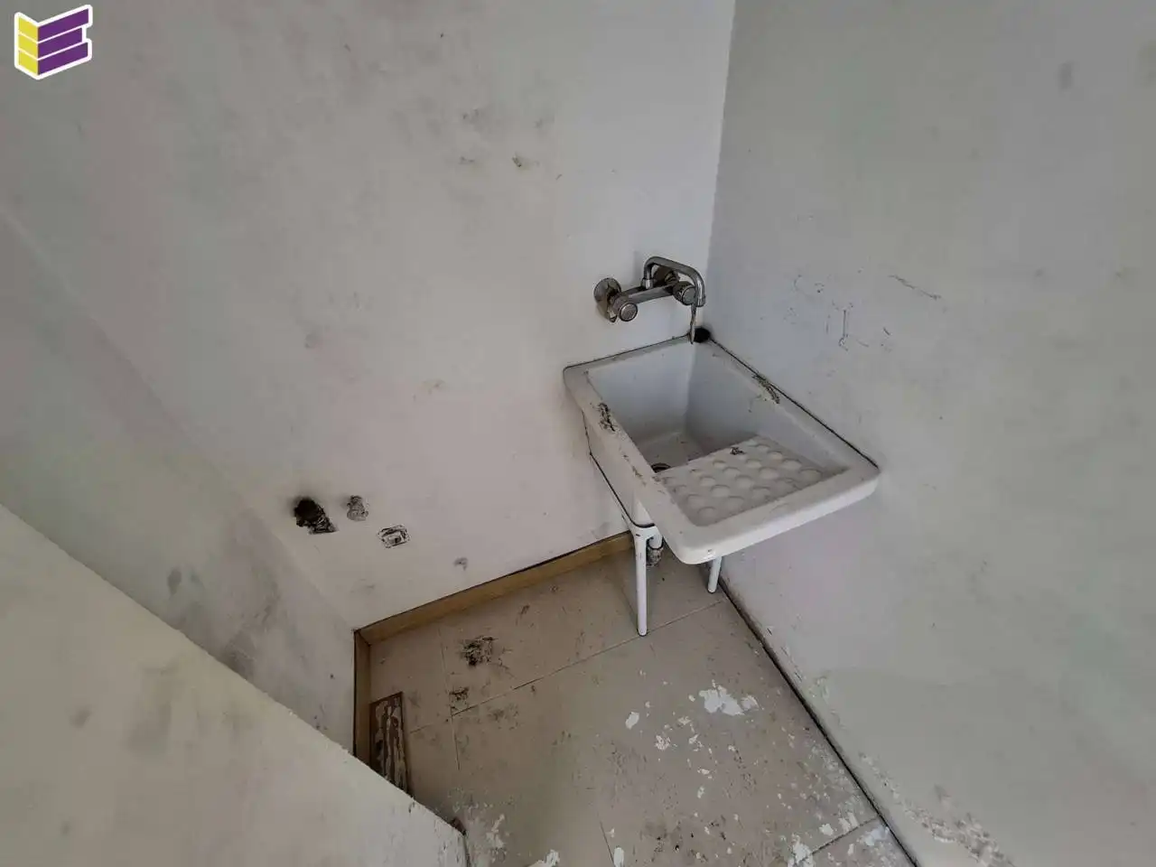 Bathroom of Buildings for sale in Vigo 