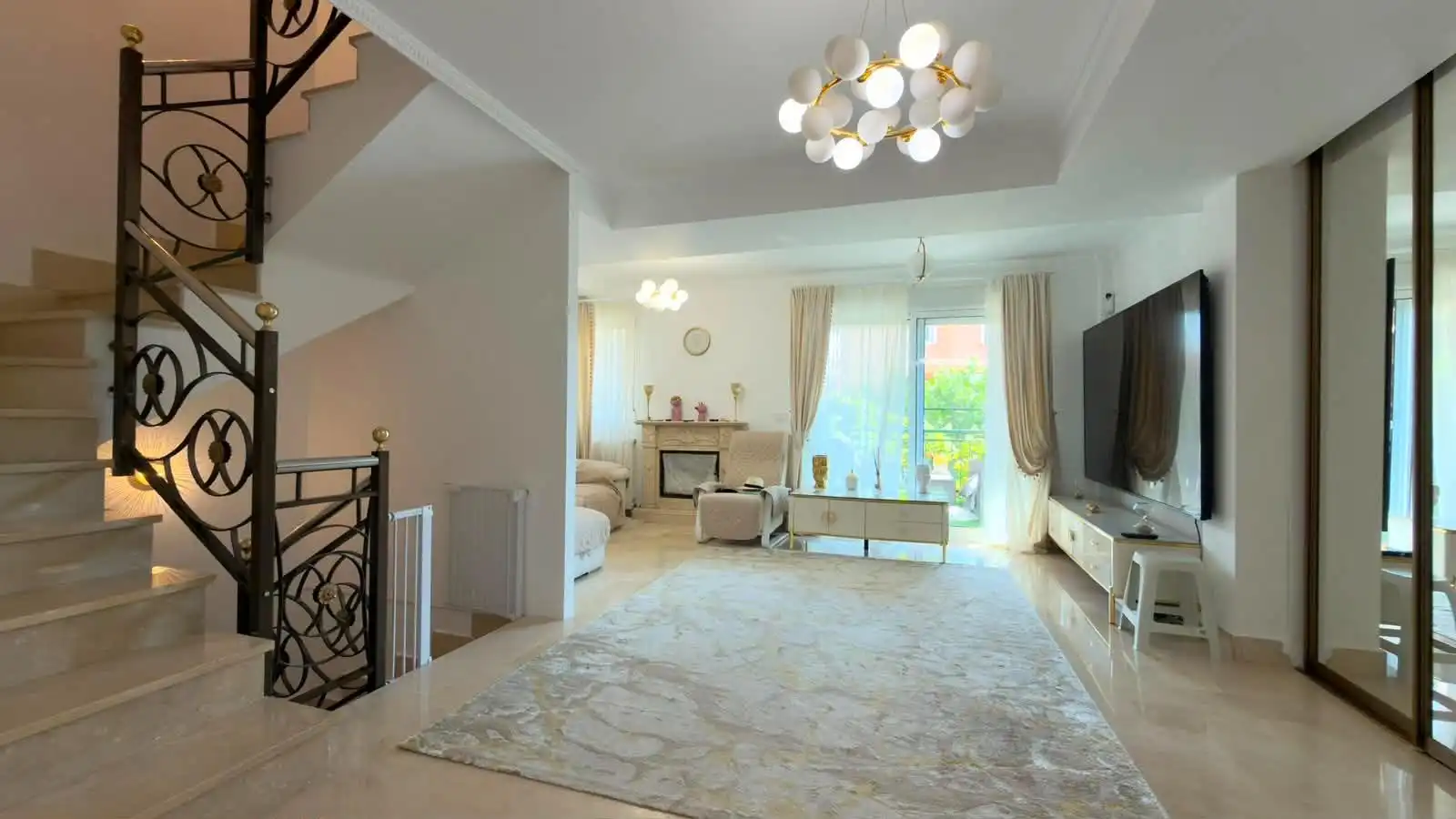 Living room of Detached homes for sale in Sant Joan d'Alacant  with Air Conditioner, Terrace and Alarm
