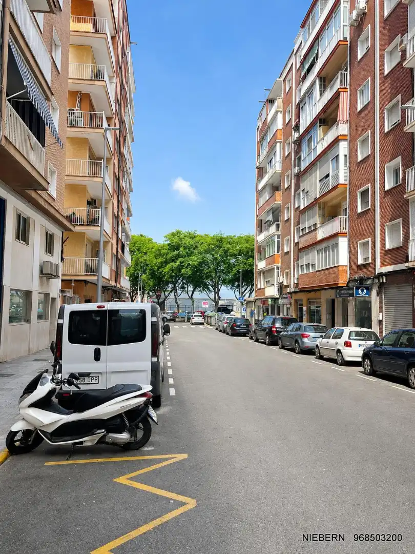 Vista exterior de Piso en venta en Cartagena con Balcón