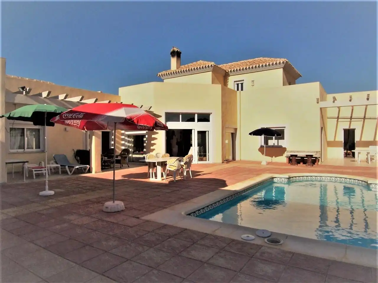 Vista exterior de Casa o xalet en venda en Cartagena amb Calefacció, Jardí privat i Terrassa