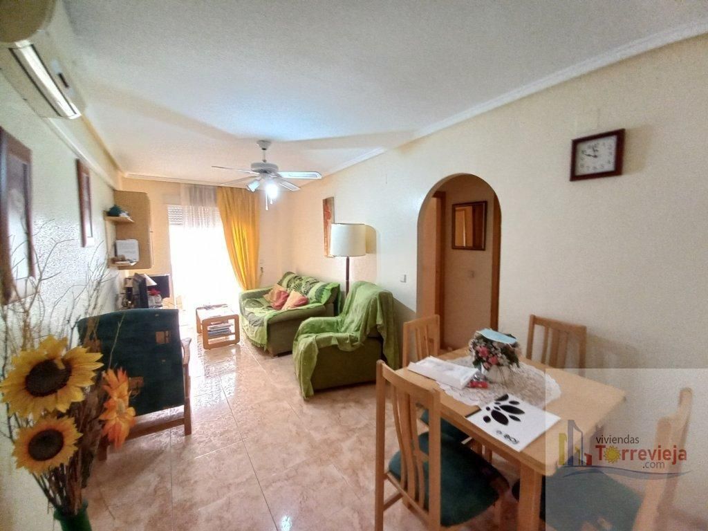 Apartment for sale in Torrevieja  with Storage room