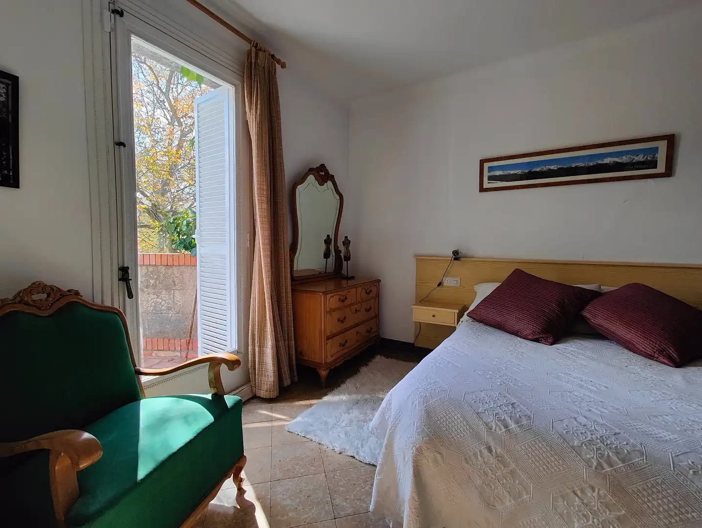 Dormitori de Casa o xalet en venda en Sant Joan de les Abadesses amb Calefacció, Jardí privat i Terrassa