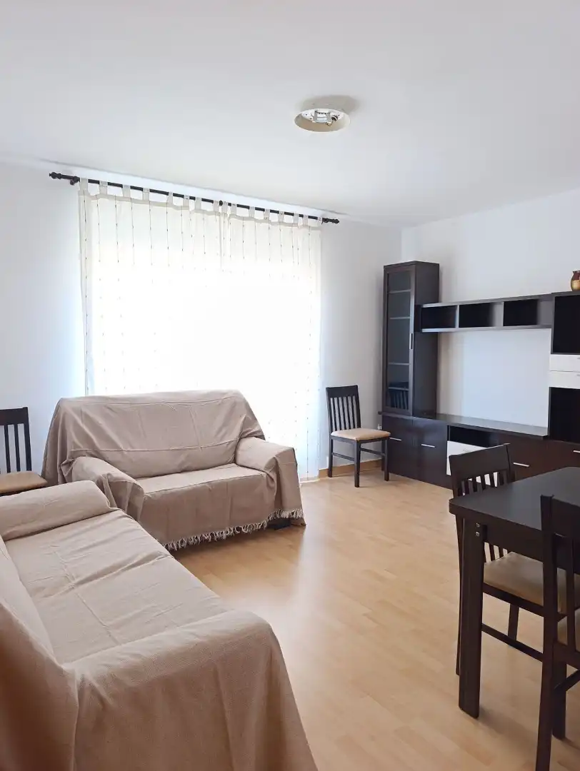 Sala de estar de Piso en venta en Ciudad Real Capital con Aire acondicionado, Calefacción y Terraza
