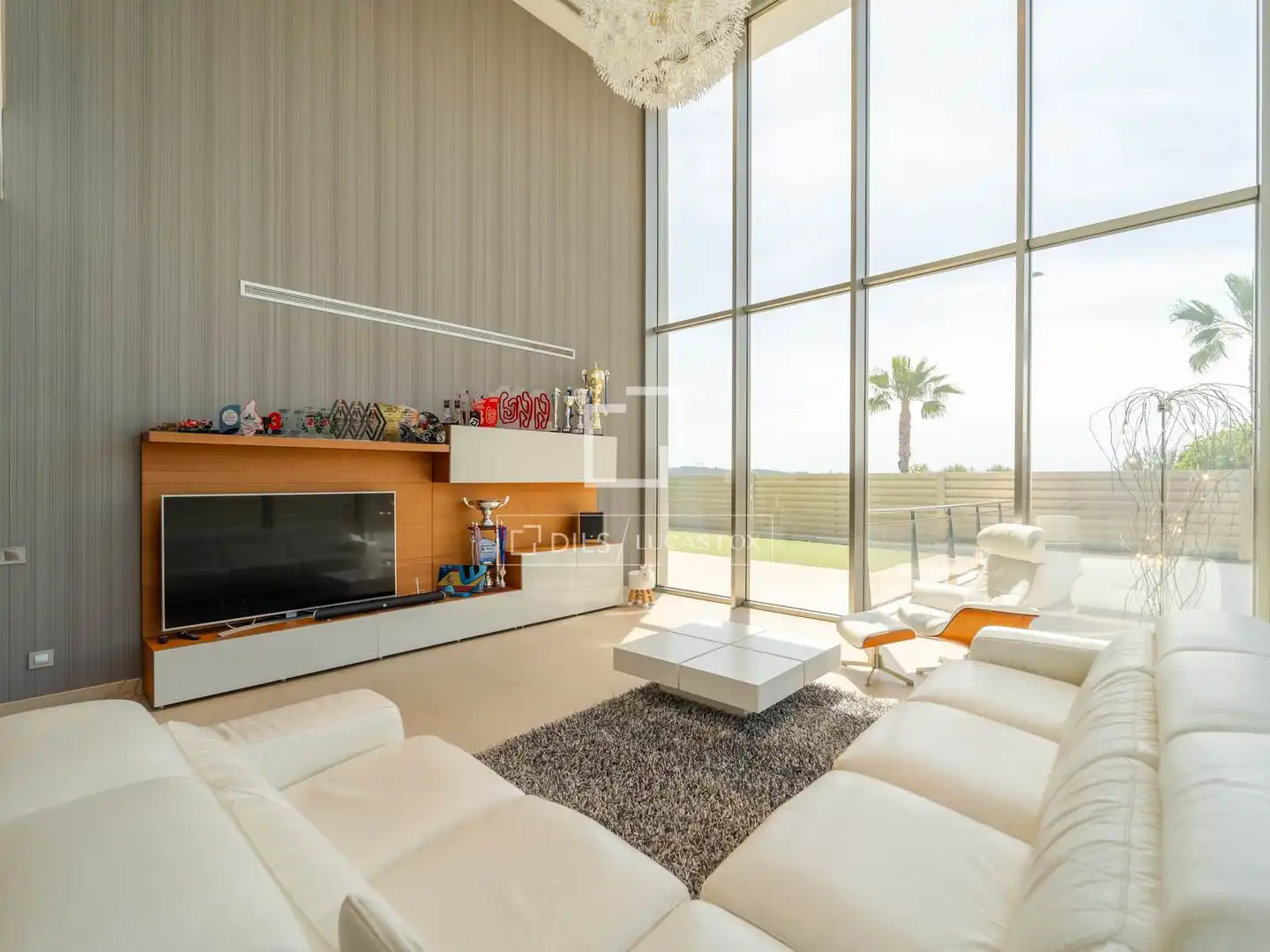 Sala de estar de Casa o chalet en venta en La Vall d'Uixó con Aire acondicionado, Calefacción y Jardín privado