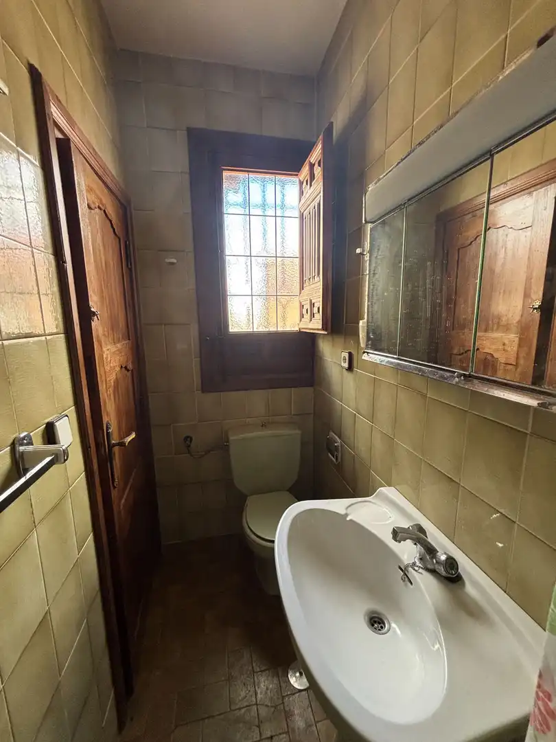 Baño de Piso en venta en Navahermosa con Calefacción, Terraza y Trastero