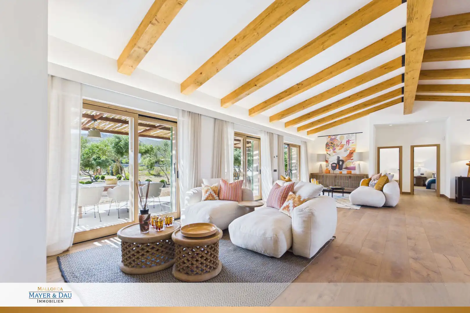 Sala de estar de Finca rústica en venta en Capdepera con Aire acondicionado, Calefacción y Parquet
