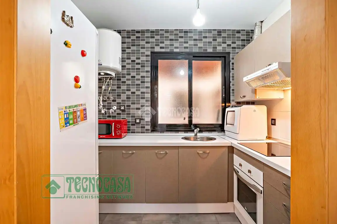 Cocina de Piso en venta en Roquetas de Mar