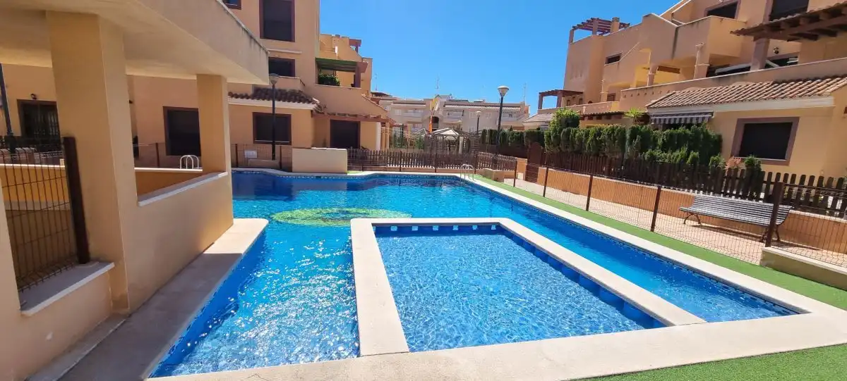Apartamento con terraza en alquiler en Los Collados-Los Geraneos, imagen 12