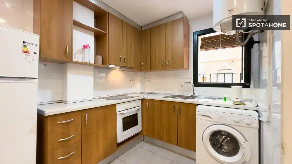Flat to rent in Ciutat Vella, imagen 3