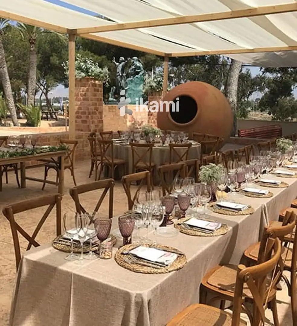 Casa o chalet en venta en Elda con Calefacción, Trastero y Piscina