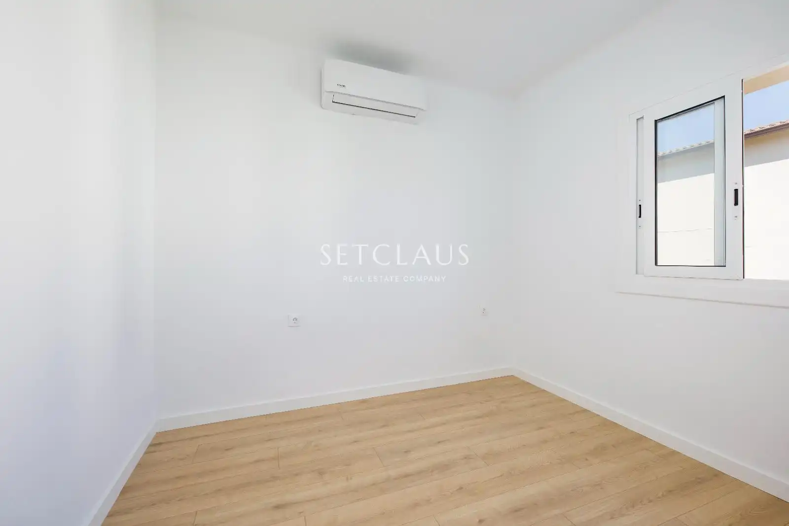 Detached homes for sale in Alella