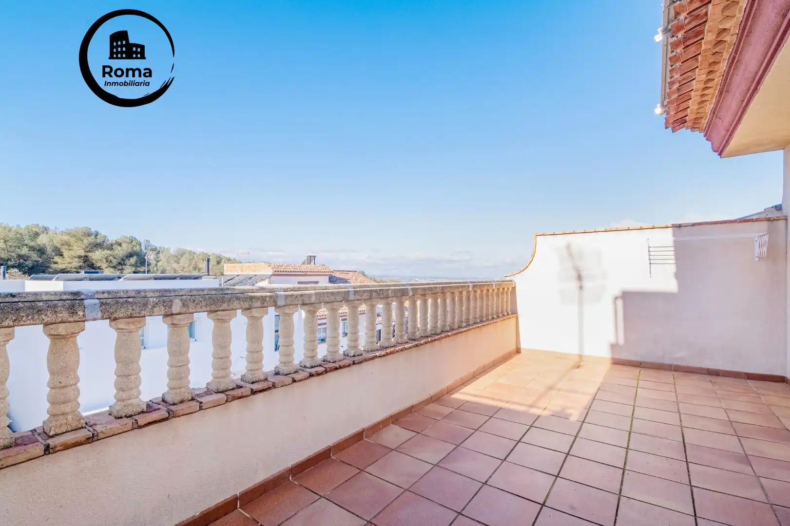 Terraza de Casa adosada en venta en La Zubia con Aire acondicionado, Calefacción y Piscina