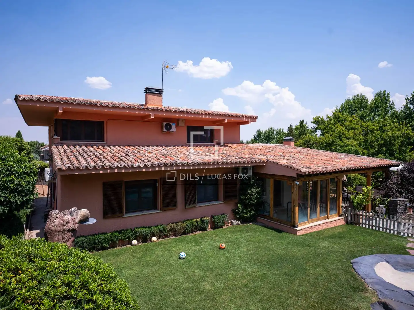 Garden of Houses for rent in Madrid  with Air Conditioner, Heating and Private garden