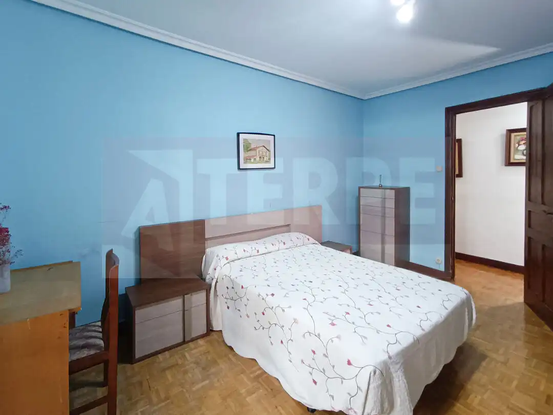 Habitación de Piso en venta en Pasaia con Calefacción, Trastero y Balcón
