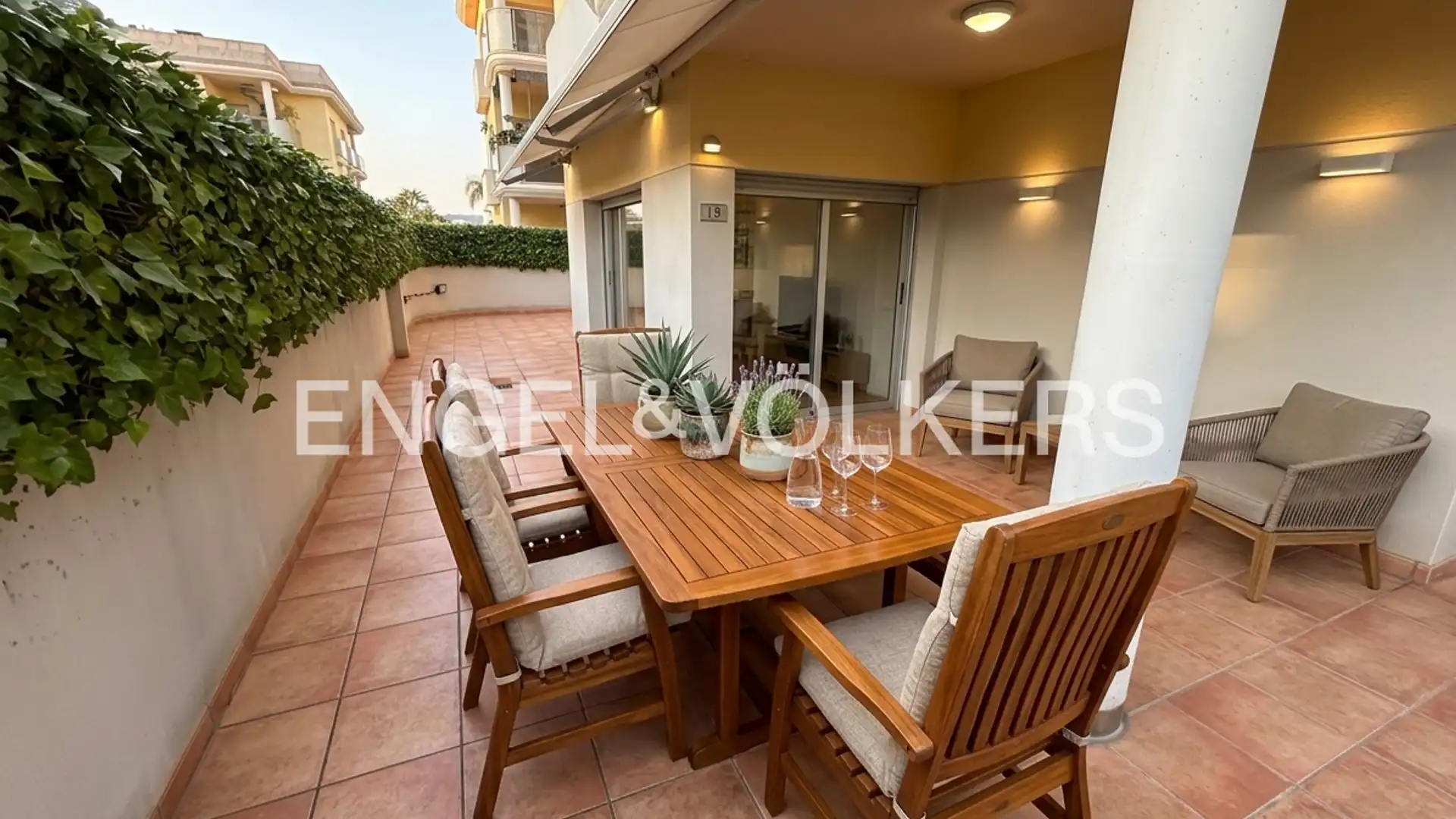 Terraza de Piso en venta en Cubelles con Aire acondicionado, Calefacción y Jardín privado