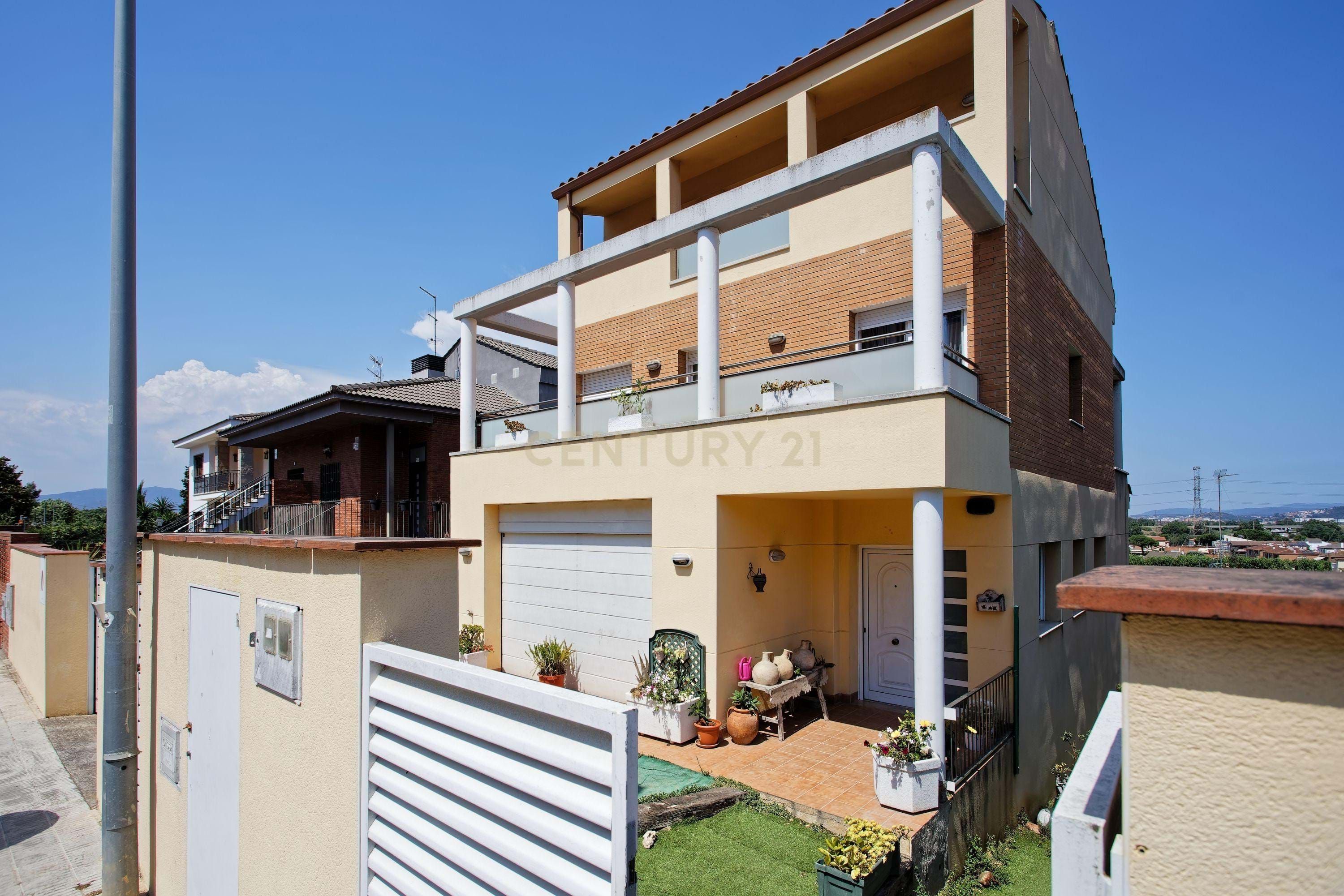 House or chalet for sale in Santa Perpètua de Mogoda