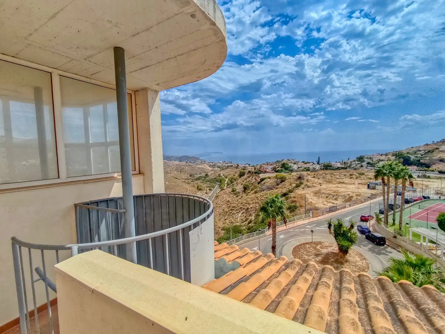 Außenansicht von Dachboden zum Verkauf in El Campello mit Klimaanlage, Heizung und Terrasse