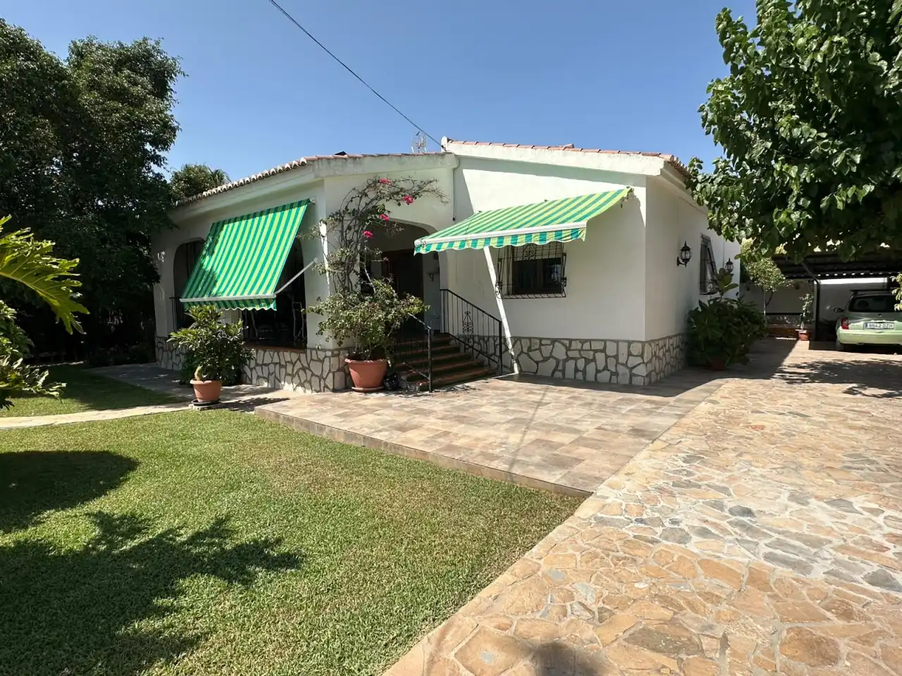 Detached house with pool for sale in La Huerta, imagen 2