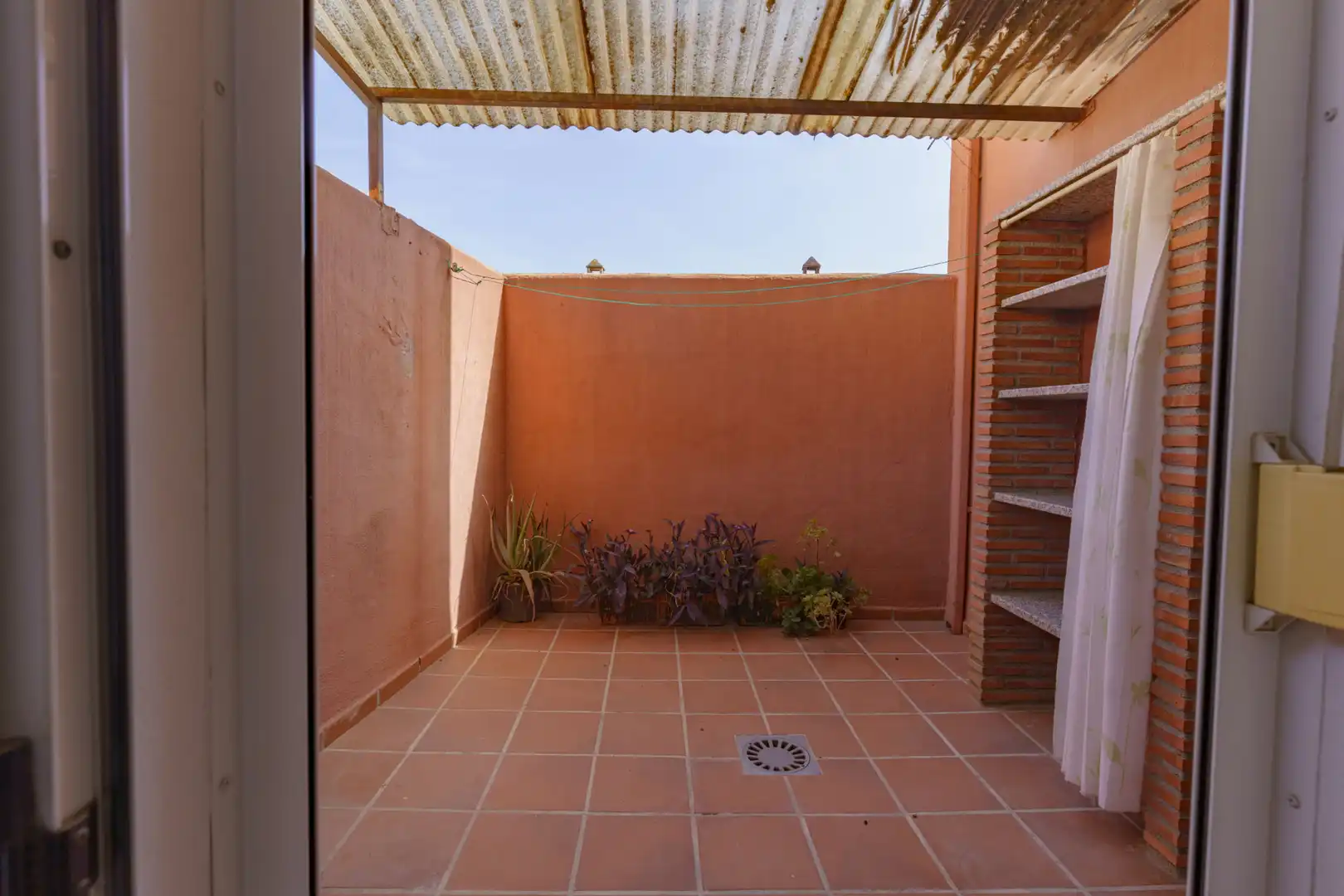 Terrasse von Einfamilien-Reihenhaus zum Verkauf in Ogíjares mit Klimaanlage, Heizung und Terrasse