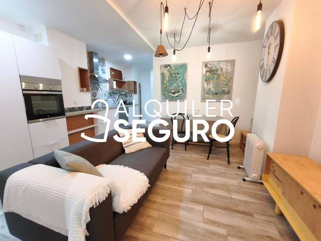 Piso en Alquiler en Trafalgar en San Antón