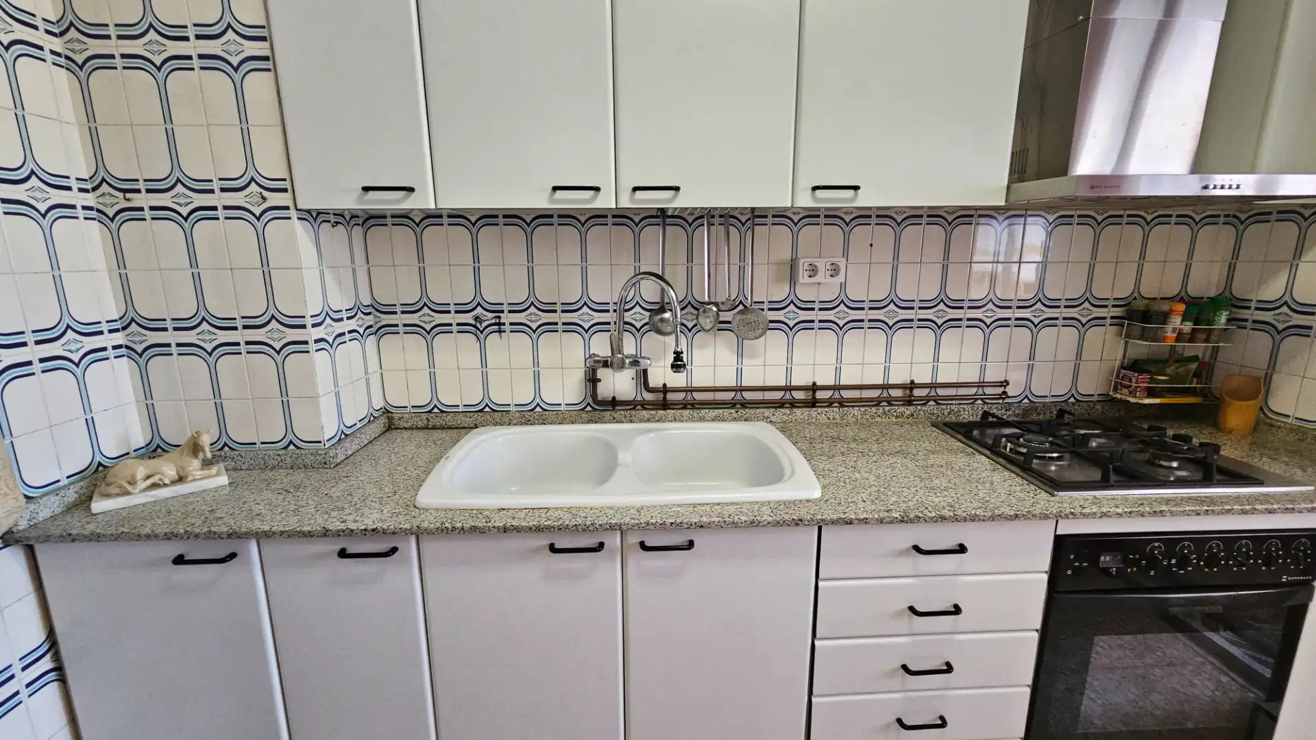Kitchen of Flat for sale in Tarragona  with Terrace, Oven and Balcony