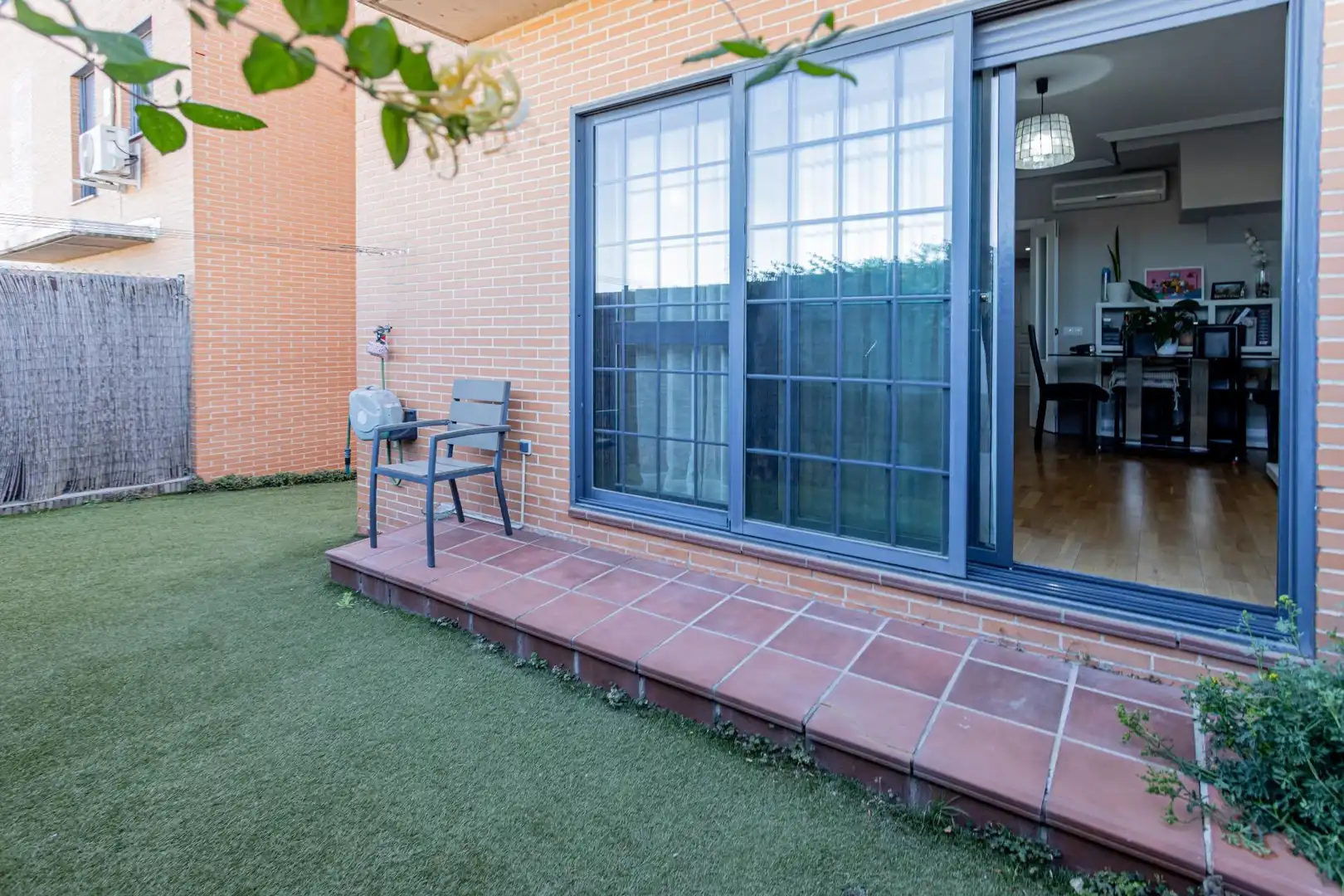 Terraza de Casa adosada en venta en Valdemoro con Aire acondicionado, Calefacción y Jardín privado