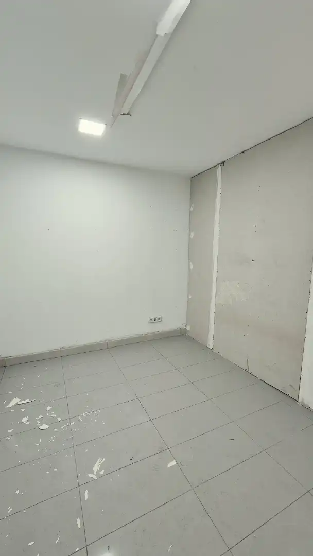 Commercial properties for sale in Carabanchel