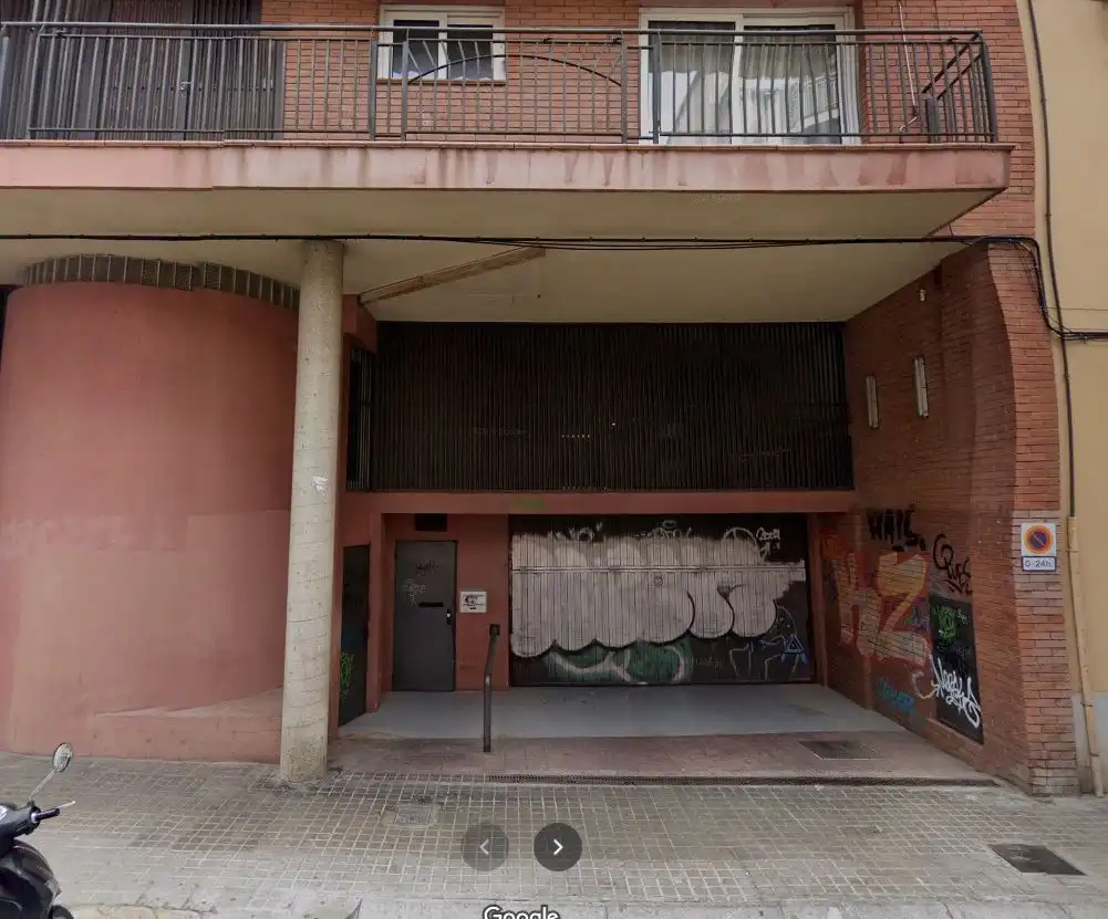 Vista exterior de Garaje de alquiler en Barcelona