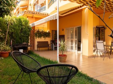 Erdgeschosswohnung mit Pool zum Verkauf in El Pinillo